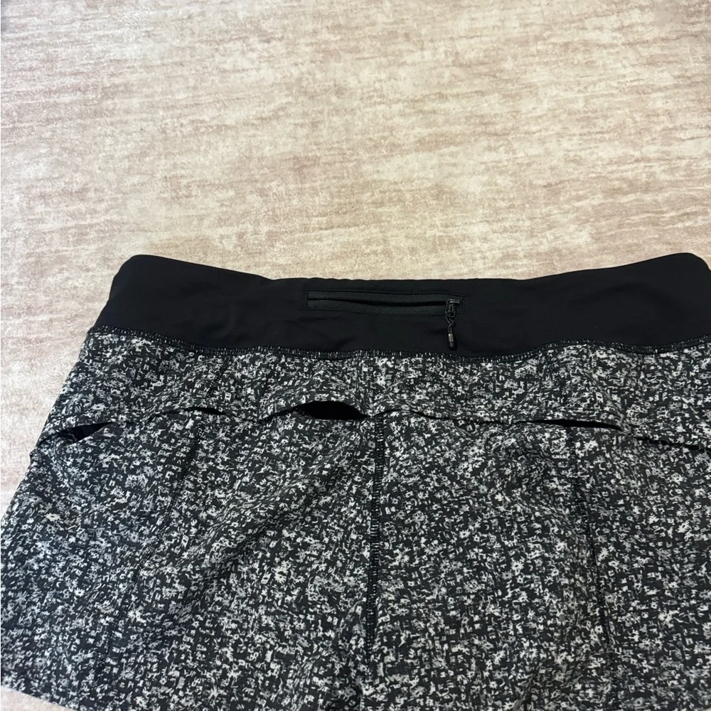Lululemon speed up shorts 2.5” size 10